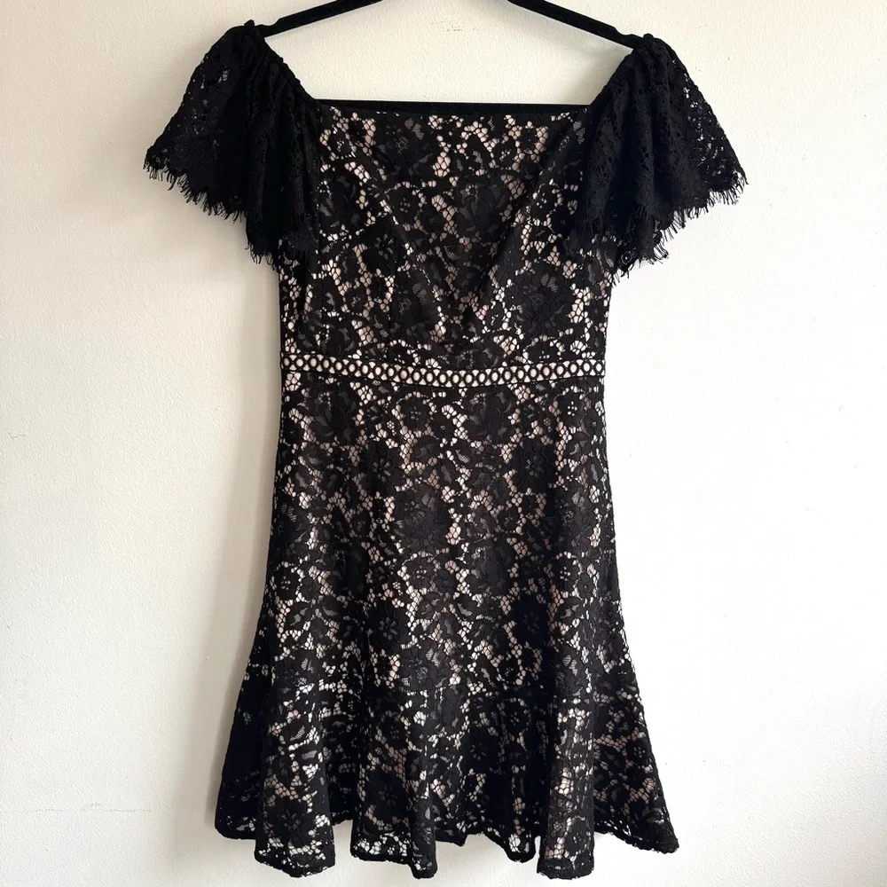 J.Crew Black Lace Fit & Flare Cocktail Dress Flutter Sleeve Size 00